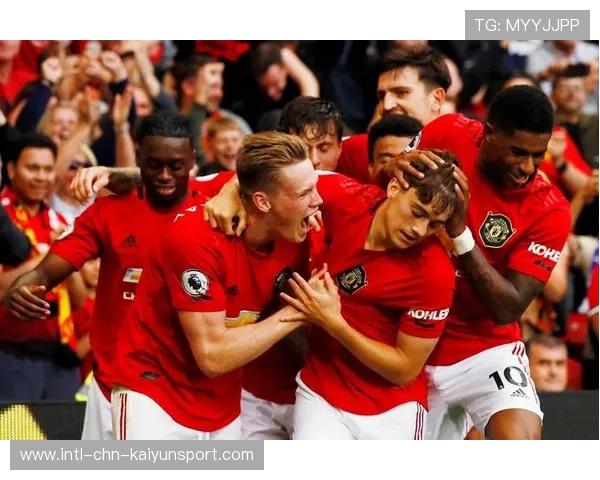 曼联备战热刺，年轻球员迎接关键时刻