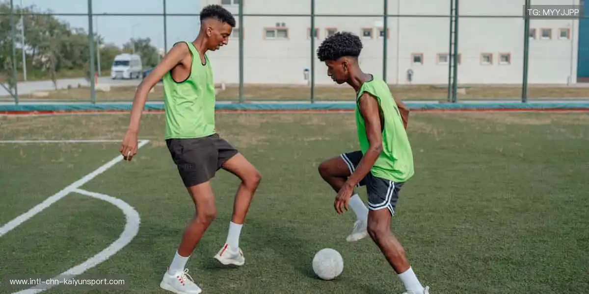 📱 指尖掌控,全球赛事!随时随地,精彩尽在眼前!